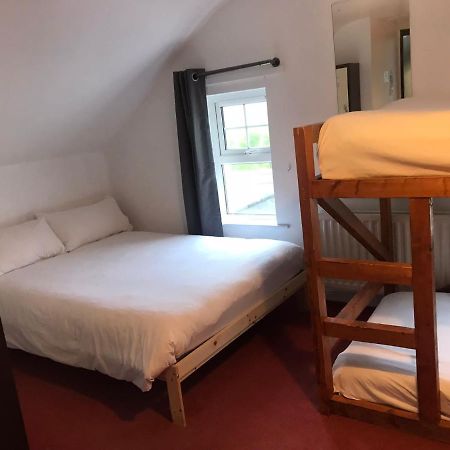 Finn Mccools Giants Causeway Hostel Bushmills Exterior foto